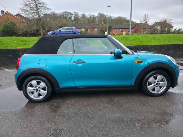 2016 Mini Convertible 1.5 Cooper 2dr