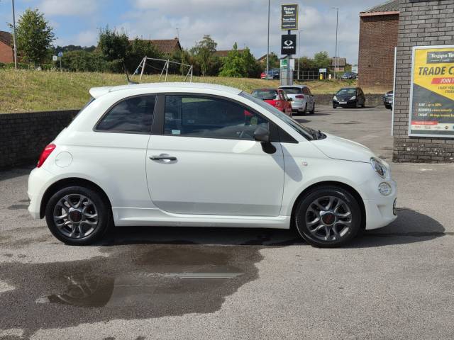2017 Fiat 500 1.2 S 3dr SatNav & Beats Sound