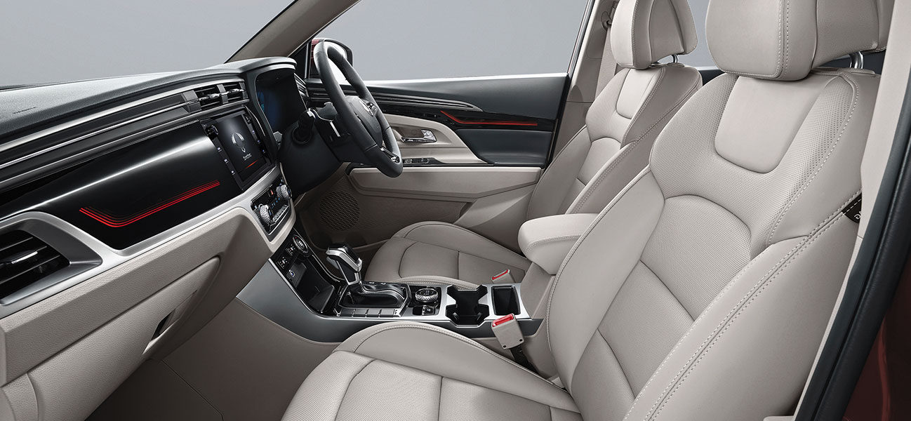 new-korando -Leather Seats